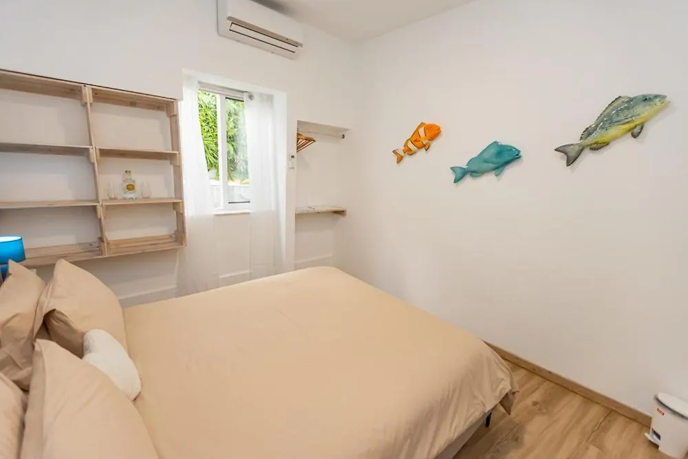 O Quintal Guesthouse Carvoeiro  0*, Carvoeiro (Lagoa)