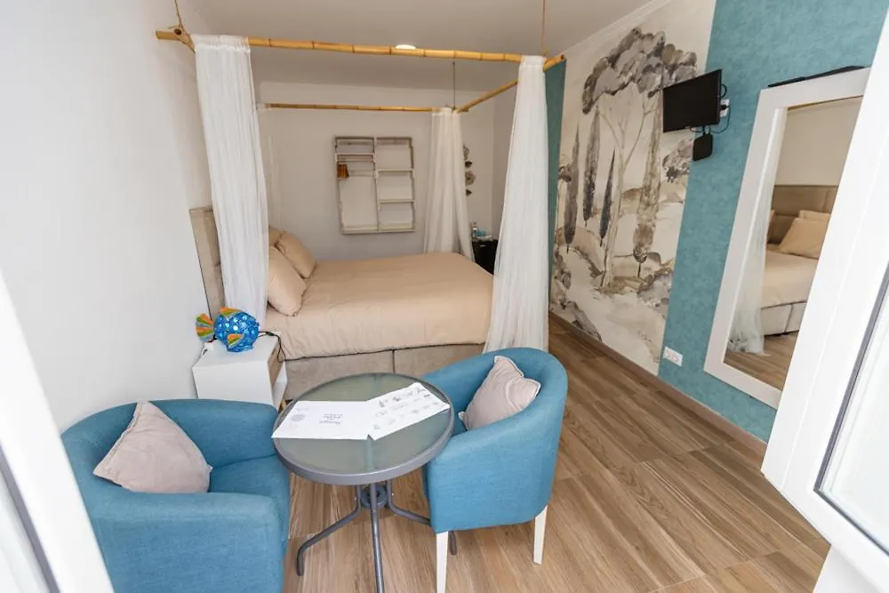 O Quintal Guesthouse Carvoeiro  Bed & Breakfast Carvoeiro (Lagoa)