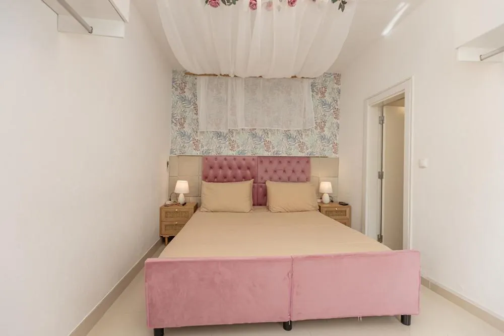 O Quintal Guesthouse Carvoeiro  0*, Carvoeiro (Lagoa)